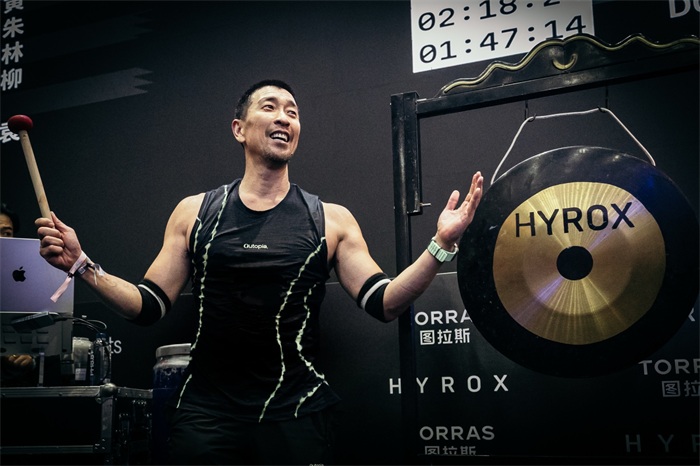 王千源HYROX单人赛挑战自己 这位运动“源”影帝也挺狠